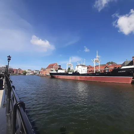 Z 2 Sypialniami Na Starym Miescie 2bedrooms Old Town Daire *