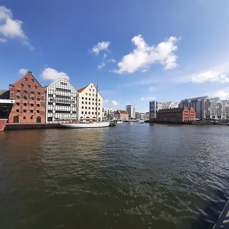 Z 2 Sypialniami Na Starym Miescie 2bedrooms Old Town Апартаменты *