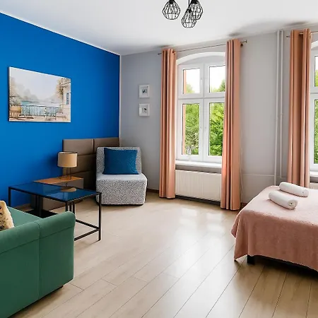 Z 2 Sypialniami Na Starym Miescie 2bedrooms Old Town Апартаменты *