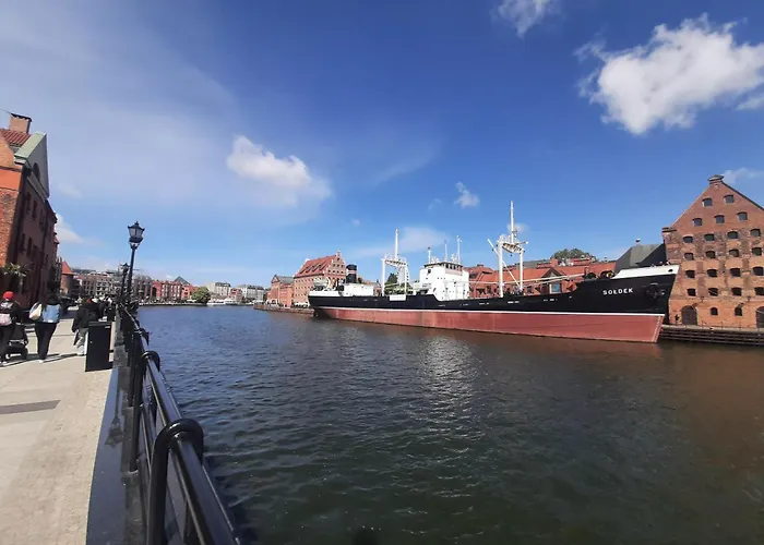 Przytulny Z 2 Sypialniami Na Starym Mieście/ 2bedrooms Old Town Apartament *